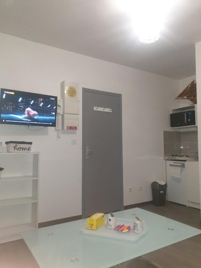 Studio Meuble Au Rdc , Proche Lac Εξ Λε Μπαν Εξωτερικό φωτογραφία